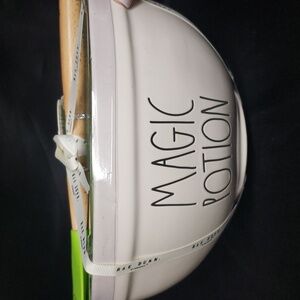 Rae Dunn NWT "MAGIC POTION" 10" Ceramic Mixing Bowl with "TOXIC" Spatula